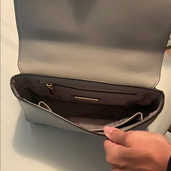 Gray Tory Burch over the shoulder bag - Picture 3 of 5